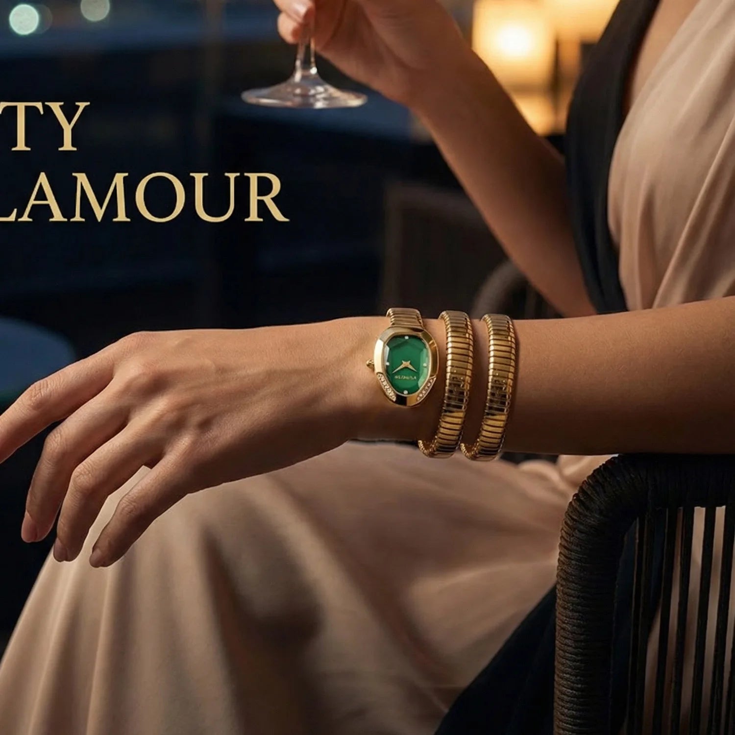 2026 High Quality Gold Diamond Set Snake Shaped Dress Watch Bangle Style Fashionable Unique Brand Same Style Women's Wristwatch